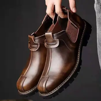 Férfi Boot Men bőr alkalmi cipő retro puha Chelsea platform csizma zapatos para hombres bota maszkulina botas para hombrre botine