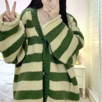 Koreai stílusú V-nyakú kabátok Csíkos kötött Cardigan pulóver Tavaszi és őszi női pulóver alkalmi egymellű női ruhák