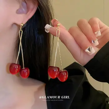 2023 Koreai divat akril piros cseresznye hosszú csepp fülbevaló nőknek Sweet Chic napi parti fülbevaló Y2K Kpop luxus ékszer ajándék
